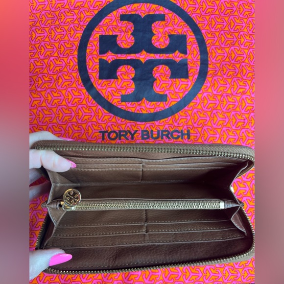 Tory Burch wallet - Picture 5 of 5